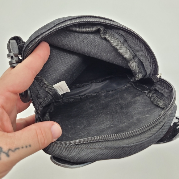 MONSTER HIGH | skull & bow zip pencil case/small clip purse - Picture 3 of 9